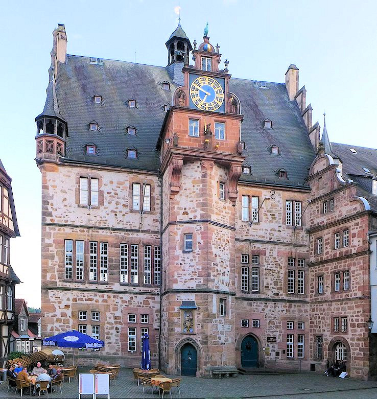 Marburg  Rathaus aa